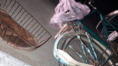 Смертельно травмував велосипедиста: на Вінниччині розшукують водія, який утік з місця ДТП