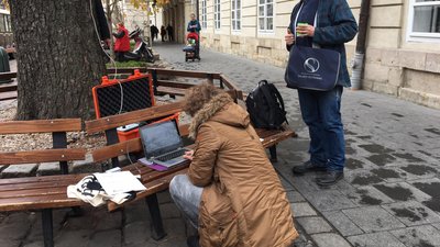 У Львові старі дерева перевіряють спеціальним томографом У Львові старі дерева перевіряють спеціальним томографом