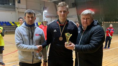 Хокеїсти Сумщини завершили чемпіонат України з індорхокею Хокеїсти Сумщини завершили чемпіонат України з індорхокею