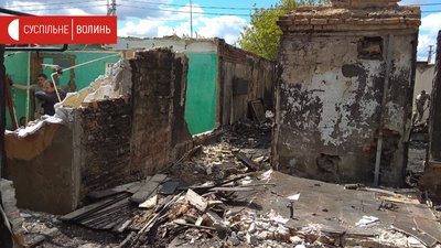 Небайдужі допомагають погорільцям з Волині грішми та їжею