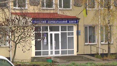 "Спричинення тяжких наслідків для немовляти". У Сумах лікарці повідомили про підозру