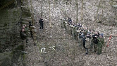 Смуга перешкод, окопи, евакуація пораненого, тренування, Центурія, молодь, військова справа Смуга перешкод, окопи, евакуація пораненого, тренування, Центурія, молодь, військова справа
