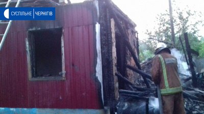 У Борзнянському районі під час пожежі постраждали мати та 2-річний син У Борзнянському районі під час пожежі постраждали мати та 2-річний син