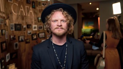 На фронт заради сина: як актор українського серіалу "Кріпосна" Олександр Печериця воює на Харківщині