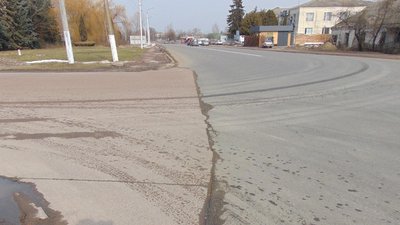 300 тисяч з ремонту дороги – на Житомирщині посадовцю оголосили підозру у відмиванні грошей 300 тисяч з ремонту дороги – на Житомирщині посадовцю оголосили підозру у відмиванні грошей