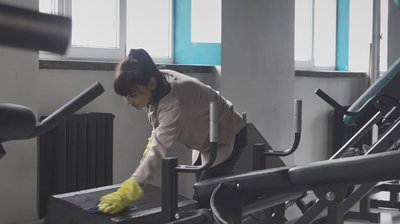 "Тернопіль – це вже як друга домівка": історія переселенки, яка знайшла роботу "Тернопіль – це вже як друга домівка": історія переселенки, яка знайшла роботу