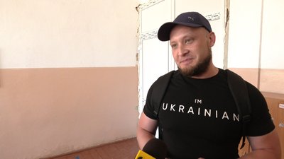 Вдячні за дитинство. На Франківщині військові зустрілися з учнями Лисецького ліцею Вдячні за дитинство. На Франківщині військові зустрілися з учнями Лисецького ліцею
