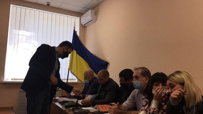 Справа Стерненка: суд допитав обвинуваченого та схвалив онлайн-трансляцію усіх засідань Справа Стерненка: суд допитав обвинуваченого та схвалив онлайн-трансляцію усіх засідань