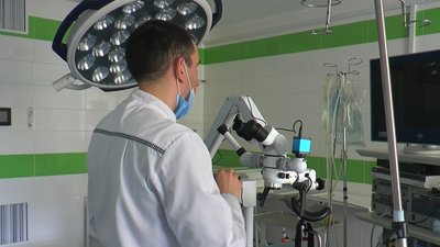 Прикарпатський лікар провів першу операцію з лікування чоловічого безпліддя Прикарпатський лікар провів першу операцію з лікування чоловічого безпліддя