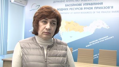 У Запоріжжі, через скид води на Дніпровській ГЕС, підтопило осушені ділянки узбережжя У Запоріжжі, через скид води на Дніпровській ГЕС, підтопило осушені ділянки узбережжя