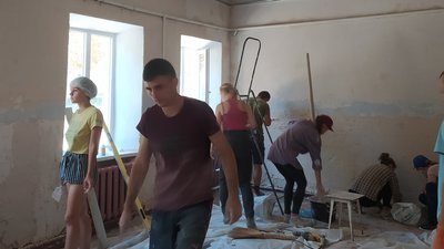 На Франківщині волонтери "БУРу" шукають приміщення, щоб облаштувати для переселенців На Франківщині волонтери "БУРу" шукають приміщення, щоб облаштувати для переселенців