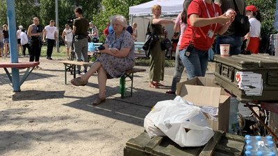 Вибух на Позняках: мешканців будинку переселяють в інтернат Вибух на Позняках: мешканців будинку переселяють в інтернат