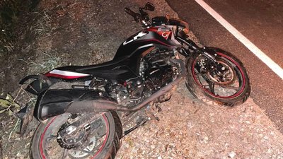 Був без шолома: на Рівненщині після удару в дерево загинув мотоцикліст