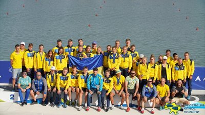 Збірна України з веслування завоювала 32 медалі на турнірі з веслування в Угорщині