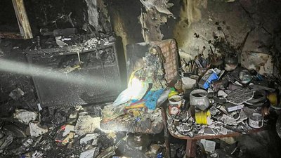 У Шептицькому пожежа у триповерхівці 