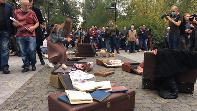 У Києві рідні загиблих у Бабиному Яру пройшли "дорогою смерті"