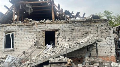 Ракетний удар по Дніпру 18 травня: троє людей поранені