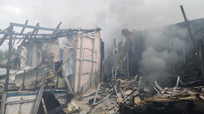 Російські військові обстрілами зруйнували Святогірську музичну школу