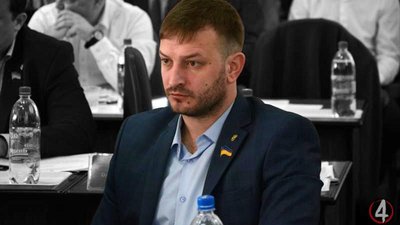 В рівненському архіві звільняють науковиць. Директор каже – реорганізація В рівненському архіві звільняють науковиць. Директор каже – реорганізація