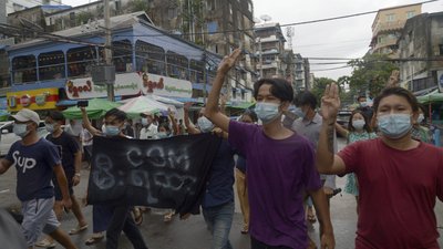 У М'янмі за час протестів військові вбили понад 800 людей — правозахисники У М'янмі за час протестів військові вбили понад 800 людей — правозахисники