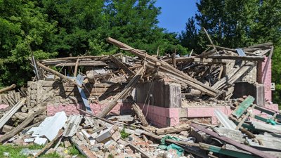 Примусова евакуація з Вовчанської громади. Волонтери вивезли 19 дітей з батьками