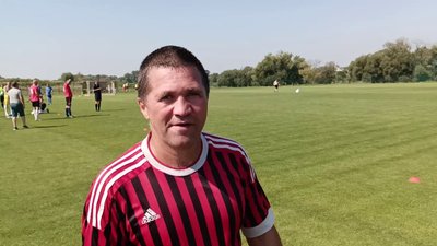 "Я пів року не бачив м’яча": у Сумах ветерани провели благодійний футбольний турнір