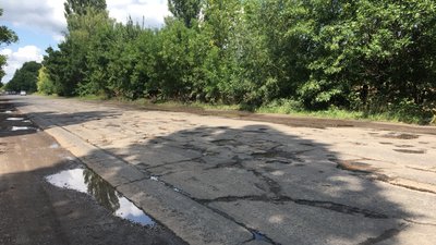«Чуєш, як щось відпадає з автомобіля»: коли у Пирятинській ТГ на Полтавщині відремонтують дорогу «Чуєш, як щось відпадає з автомобіля»: коли у Пирятинській ТГ на Полтавщині відремонтують дорогу