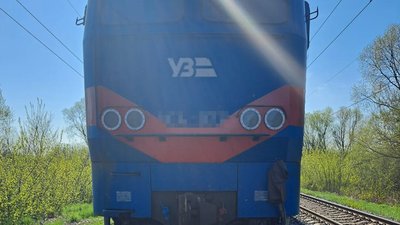 На Житомирщині потяг на смерть збив 55-річного чоловіка На Житомирщині потяг на смерть збив 55-річного чоловіка
