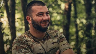 Військовий на псевдо "Торнадо"