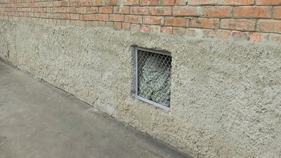 Вентиляція до підвалу будинку