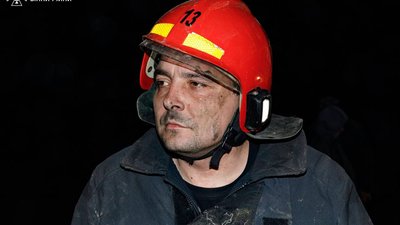 Влучання безпілотника на Вінниччині: у лікарні померла жінка Влучання безпілотника на Вінниччині: у лікарні померла жінка