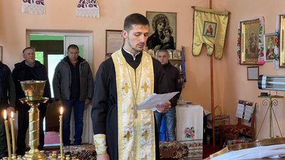 В нових Санжарах релігійній громаді ПЦУ майже місяць не віддають храм: у чому причина В нових Санжарах релігійній громаді ПЦУ майже місяць не віддають храм: у чому причина
