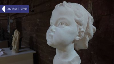 В Сумах показали роботи скульптора Михайла Лисенка (ФОТО) В Сумах показали роботи скульптора Михайла Лисенка (ФОТО)