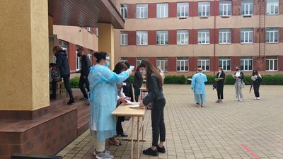ЗНО з англійської на Закарпатті склали понад три тисячі людей ЗНО з англійської на Закарпатті склали понад три тисячі людей