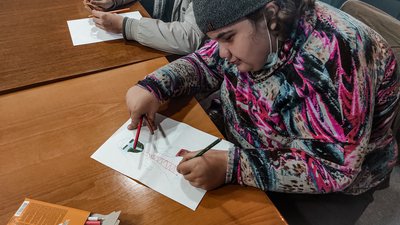 У Черкасах для дітей з інвалідністю провели екскурсію та майстер-клас У Черкасах для дітей з інвалідністю провели екскурсію та майстер-клас