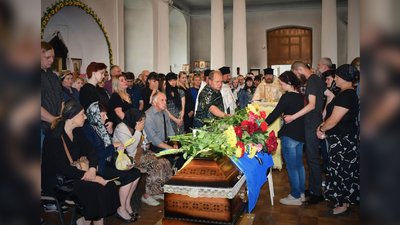 Данило Конончук Данило Конончук