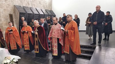 Похорон в Домі печалі в Тернополі, Тернопіль, 15 квітня, 2024 Похорон в Домі печалі в Тернополі, Тернопіль, 15 квітня, 2024