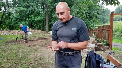 Від монет до фрагментів печей. Що знайшли археологи під час розкопок Галицького замку на Франківщині Від монет до фрагментів печей. Що знайшли археологи під час розкопок Галицького замку на Франківщині