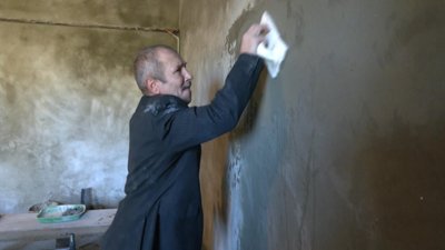 В Антонінах на Хмельниччині адмінбудівлю місцевого підприємства переобладнали під помешкання для переселенців В Антонінах на Хмельниччині адмінбудівлю місцевого підприємства переобладнали під помешкання для переселенців