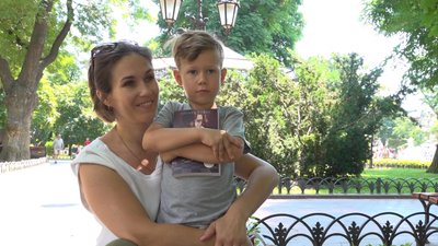 У міському саду Одеси влаштували сеанс одночасної гри в шахи У міському саду Одеси влаштували сеанс одночасної гри в шахи
