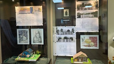 Художні витвори та макети відновлення будівель. У Миколаєві відкрилася виставка студенських робіт