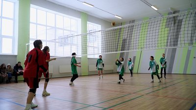 У Ріпках на Чернігівщині стартувала Всеукраїнська шкільна ліга "Пліч-о-пліч"