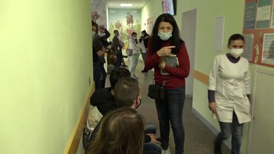 На Херсонщині вакцинують усіх охочих дітей з 12 років На Херсонщині вакцинують усіх охочих дітей з 12 років