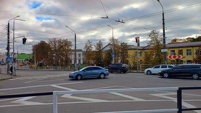 У Полтаві відновив роботу світлофор на перехресті вулиць Миру - Охтирський шлях