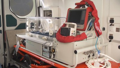 Автівка оснащена транспортним кювезом американського виробництва. Автівка оснащена транспортним кювезом американського виробництва.