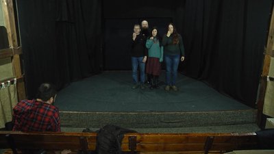 Вистава аматорського театру "Дзеркало" відбудеться в монотеатрі "Кут" 29 квітня о 18.00 Вистава аматорського театру "Дзеркало" відбудеться в монотеатрі "Кут" 29 квітня о 18.00