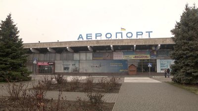 Літак із пасажирами, який не зміг приземлитись у Херсоні через туман, повернувся до Стамбула Літак із пасажирами, який не зміг приземлитись у Херсоні через туман, повернувся до Стамбула