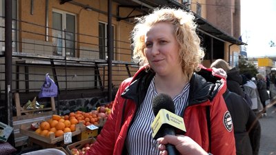 Ціни на ринку в Житомирі: великодній кошик цього року подорожчав на чверть Ціни на ринку в Житомирі: великодній кошик цього року подорожчав на чверть