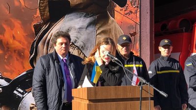 "Немає чужого лиха" — перша на Франківщині доброволиця-рятувальниця "Немає чужого лиха" — перша на Франківщині доброволиця-рятувальниця