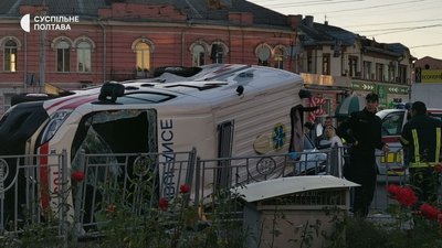 Аварія зі "швидкою" у Полтаві: відомі подробиці Аварія зі "швидкою" у Полтаві: відомі подробиці